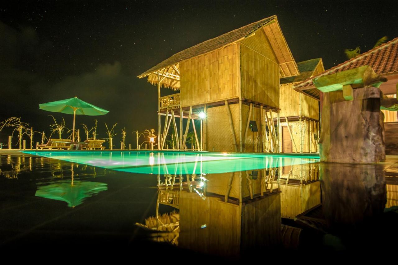 Pondok Bamboo Villa Batununggul Exteriér fotografie